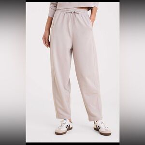 Women’s Nuuds Cloudtech Boyfriend Pant Sz XS